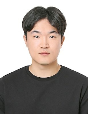 황준석 증명사진